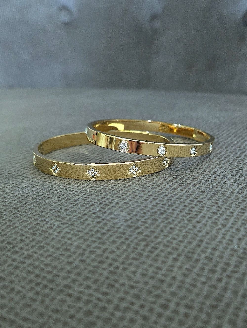 Set of Two✌️ Hinged Bangle Bracelets with Bezel Set Cubic Zirconias - NWOT